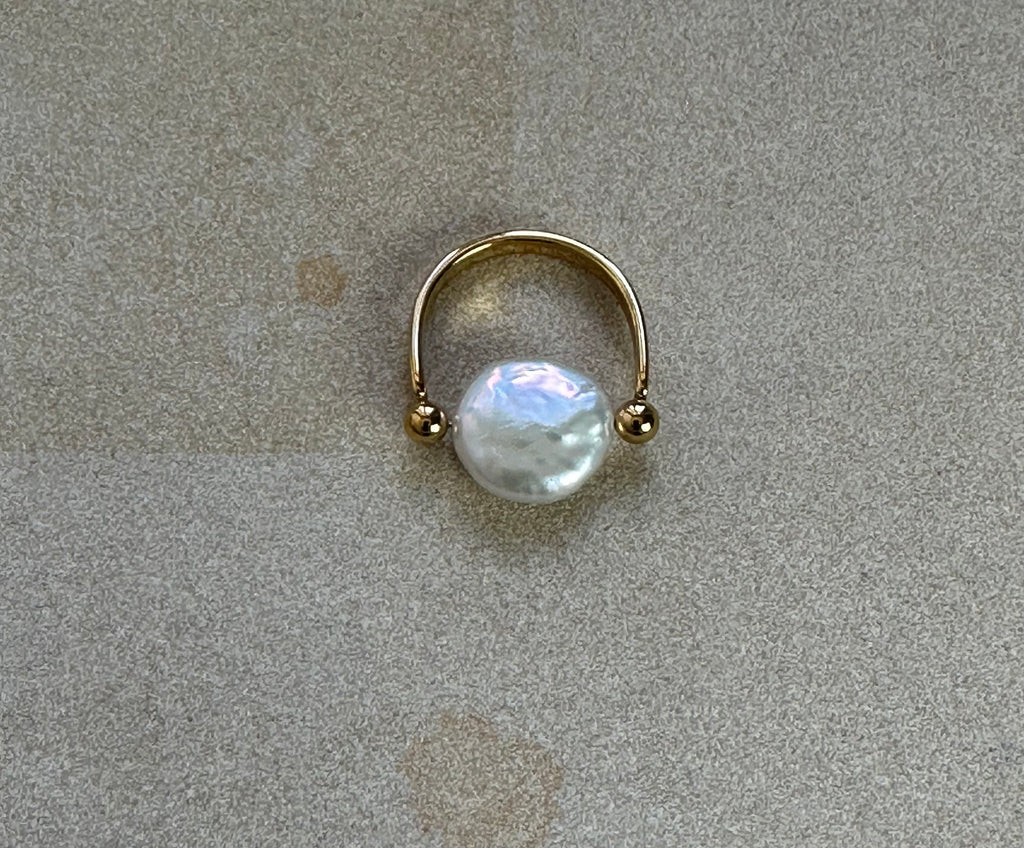 Moon Pearl Ring