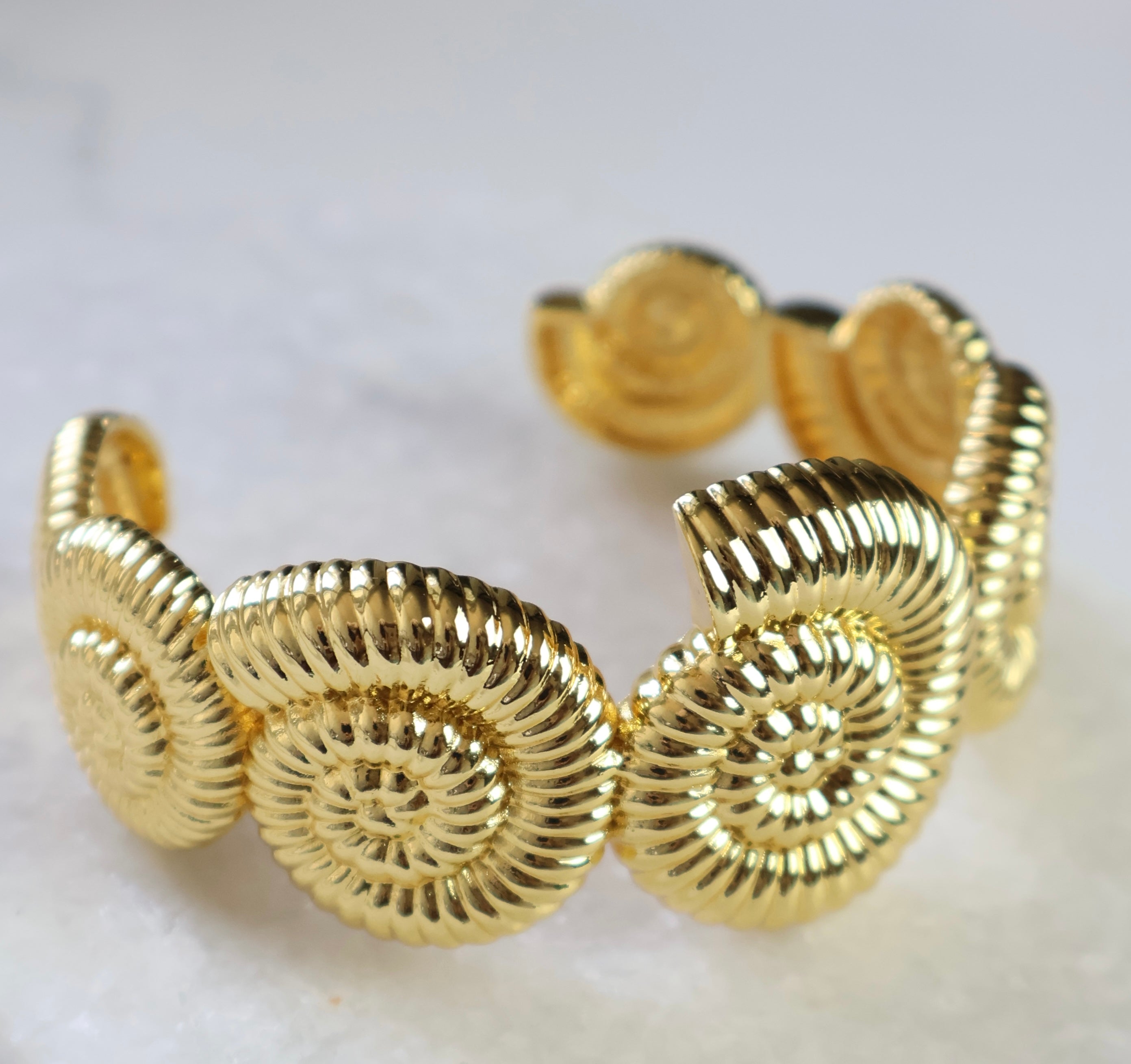 Seashell Gold Bracelet