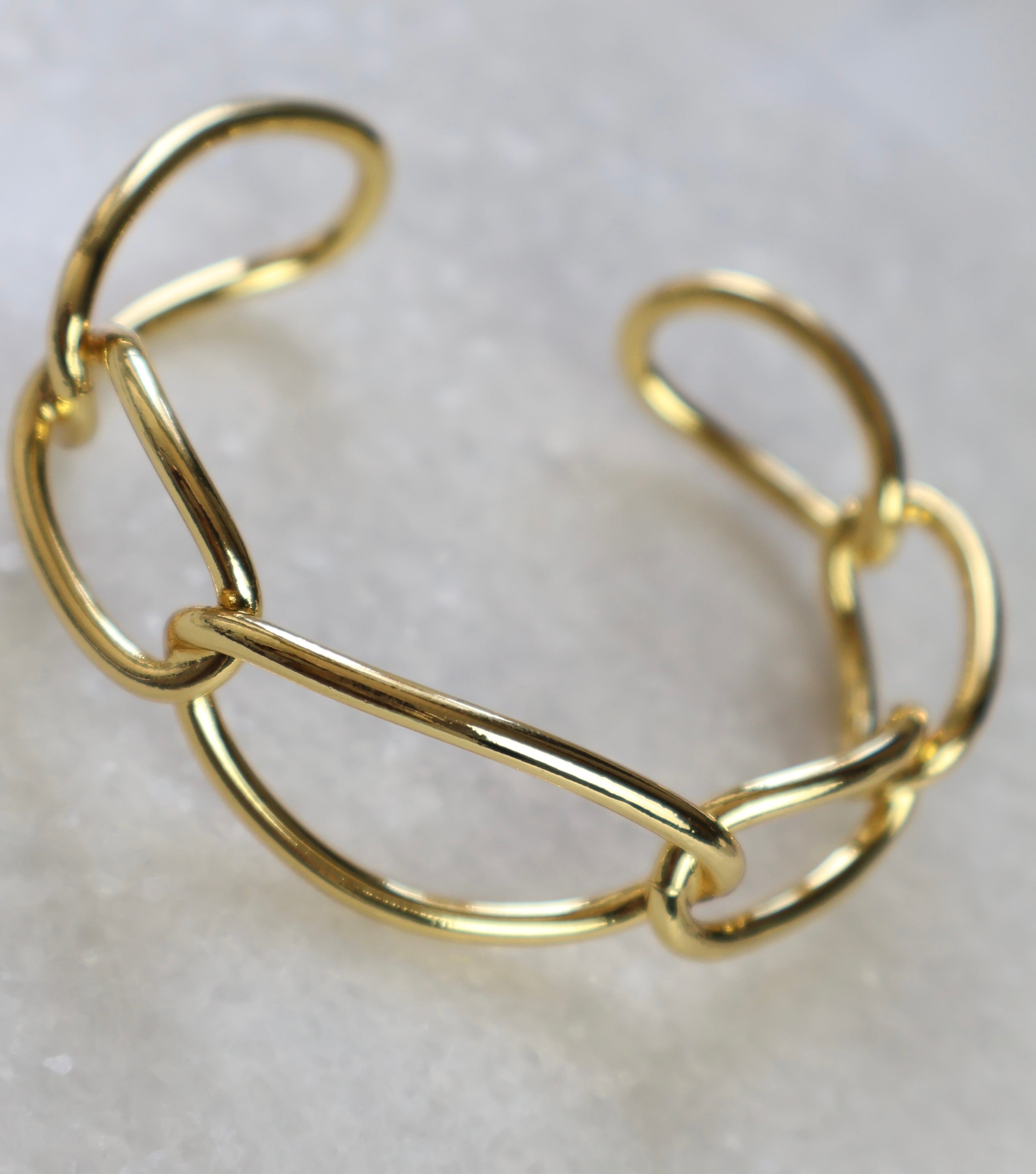 Oval Chain Bangle